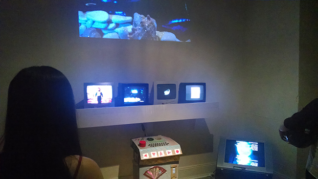 Semantics - The video installation room in THE MOON SHOW